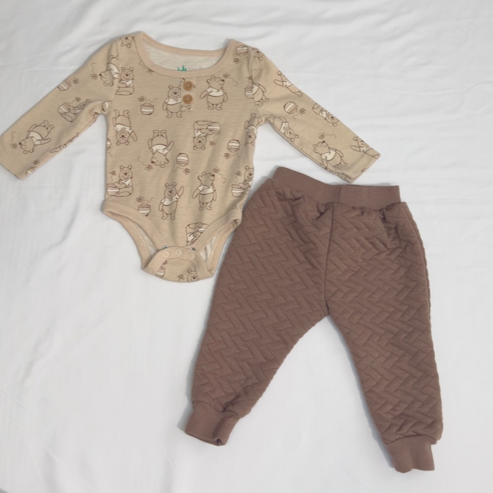 Disney Beige Bear Print Long-Sleeve Bodysuit Size 3/6 M
